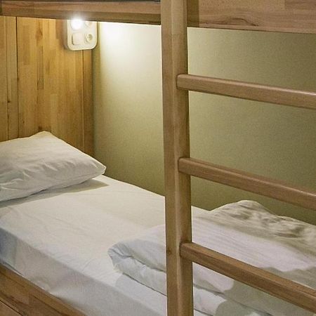 Dream Hostel Λβιβ Εξωτερικό φωτογραφία