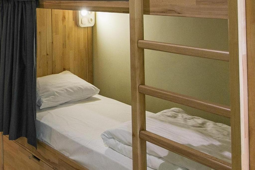 Dream Hostel Λβιβ Εξωτερικό φωτογραφία